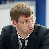 /upload/resize_cache/iblock/226/94zt0japoqz9f712pxotxjk37miqo8ds/200_200_0/Аксаметов-Олег.jpg