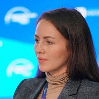 /upload/resize_cache/iblock/b0b/nru5h47agrt1edk9zawp202nzxxa2ivm/200_200_0/Колесникова-Елена.jpg