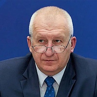 /upload/resize_cache/iblock/c84/86swavs86qmfzjcjz78x3jnah9ni7h4o/200_200_0/Макс-Олег.jpg